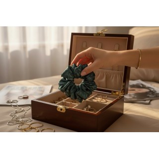 Leo Luxe Satin Emerald Green